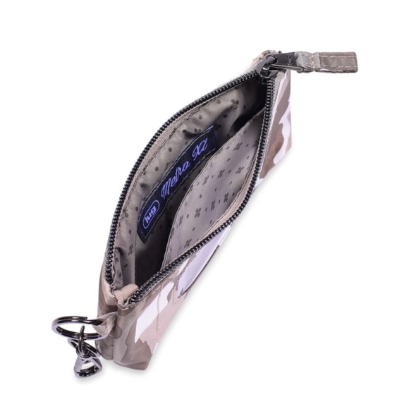 NWT LUG Metro XL pouch Camo taupe - Picture 3 of 9